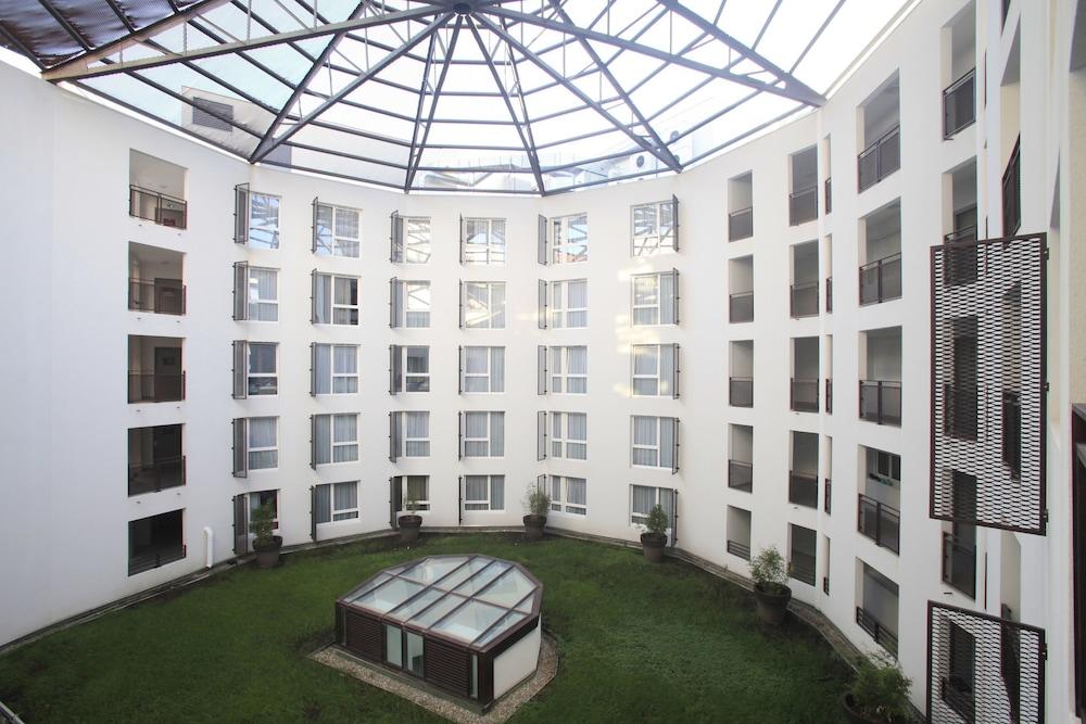 Odalys Canebière Aparthotel 3*
